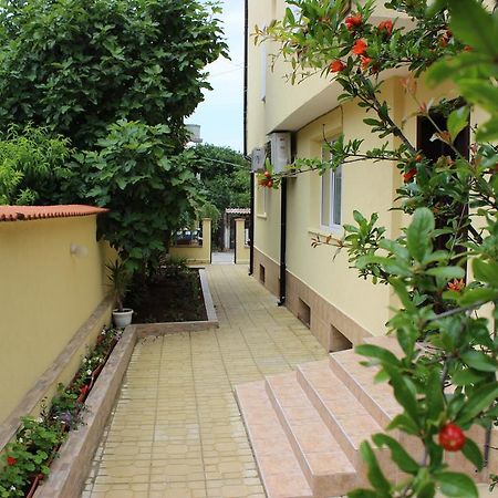 Hotel Zlatna Ribka Chernomorets Exterior foto