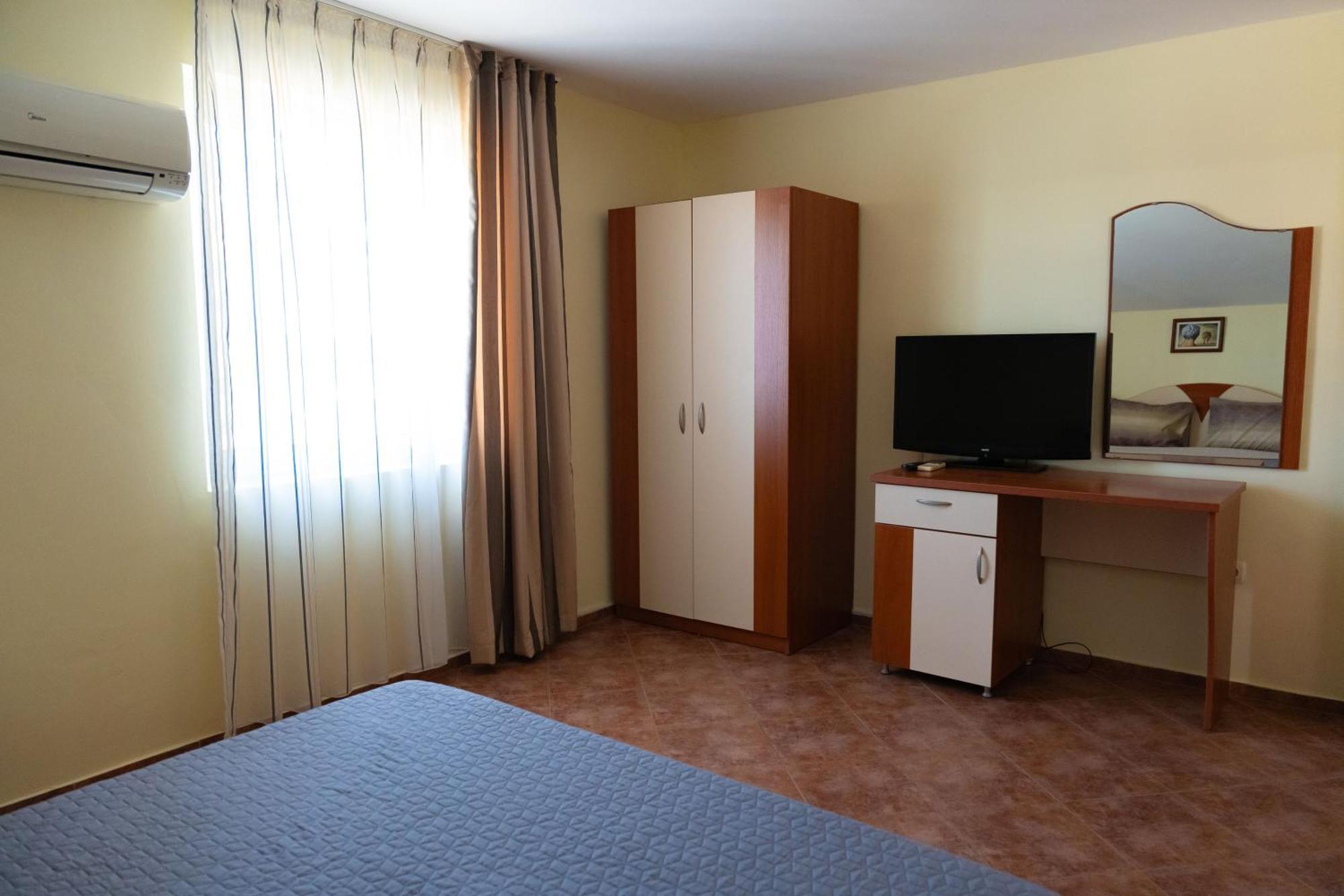 Hotel Zlatna Ribka Chernomorets Exterior foto